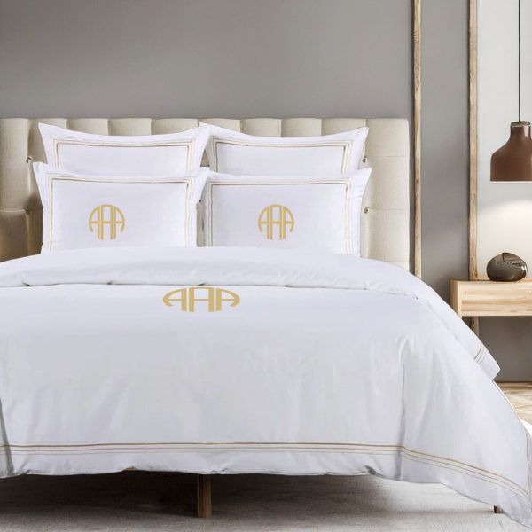Personalized Monogram 400 Thread Count White 100% Cotton Sateen Hotel Stitch 3 line Edge Embroidery Border Duvet Cover set
