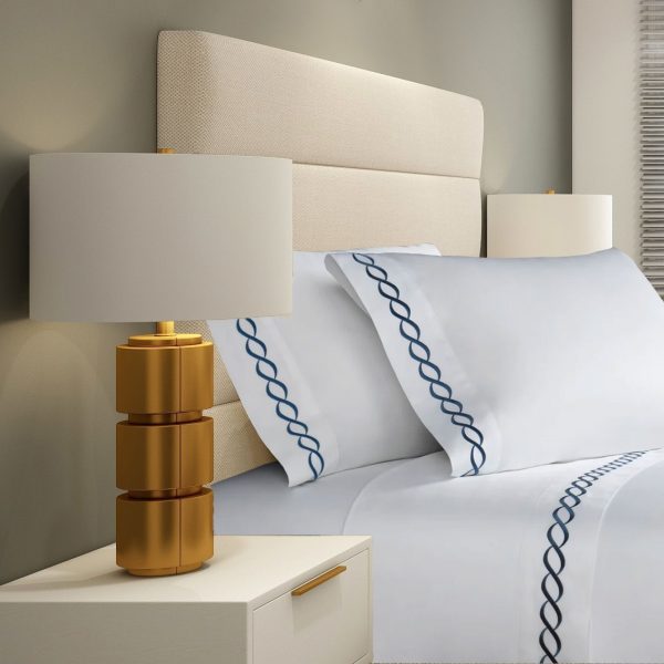 400 Thread Count White Cotton Sateen Hotel Stitch Chain Embroidery Border 4 Piece Sheet Set