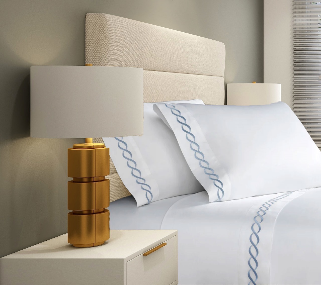 400 Thread Count White Cotton Sateen Hotel Stitch Chain Embroidery Border 4 Piece Sheet Set - Image 3