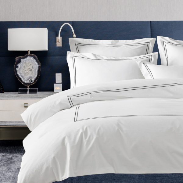 400 Thread Count White 100% Cotton Sateen Hotel Stitch 5 Pieces Double Embroidery duvet cover Set