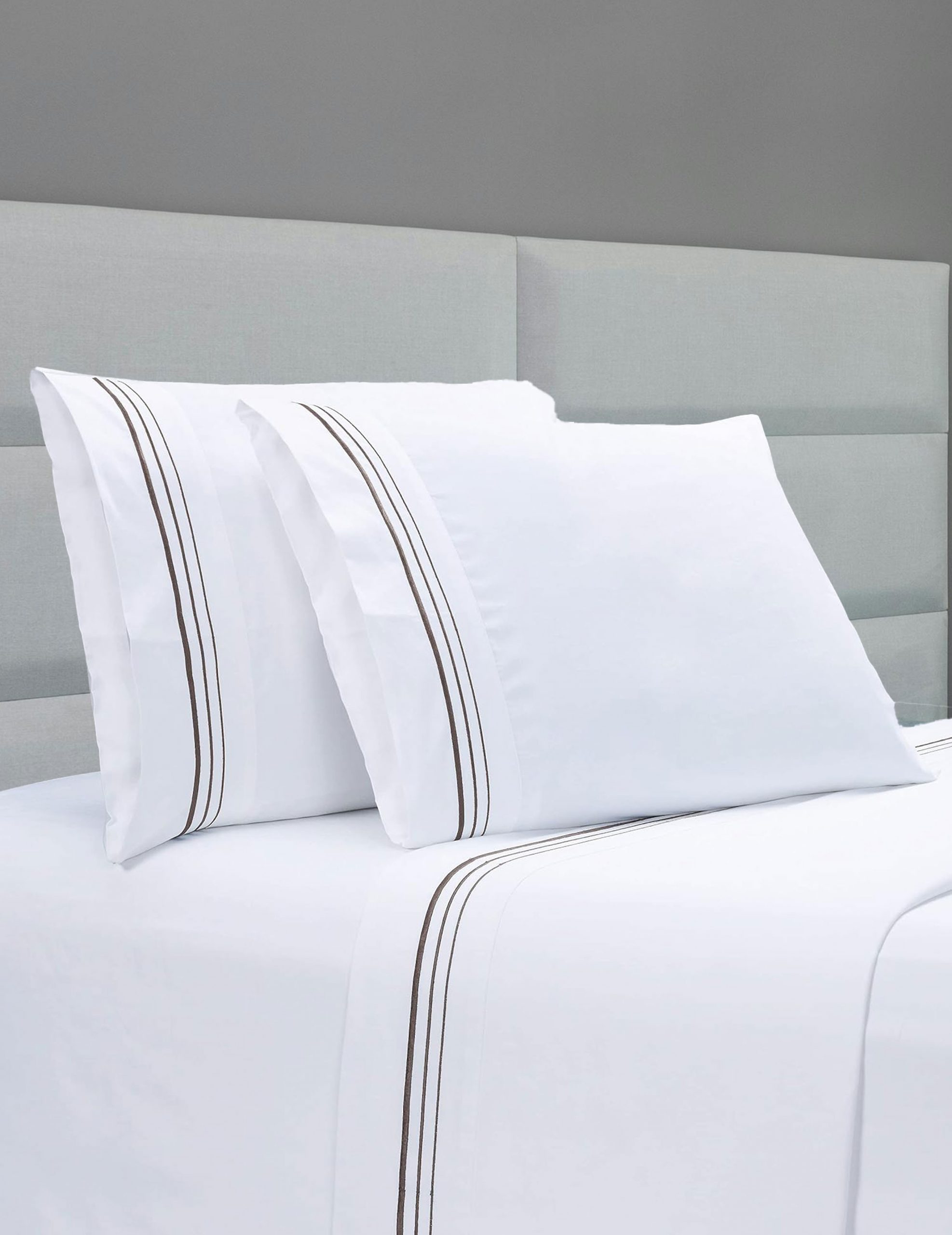 400 Thread Count White Cotton Sateen Hotel Stitch 3 Line Embroidery Border 4 Piece Sheet Set - Image 2